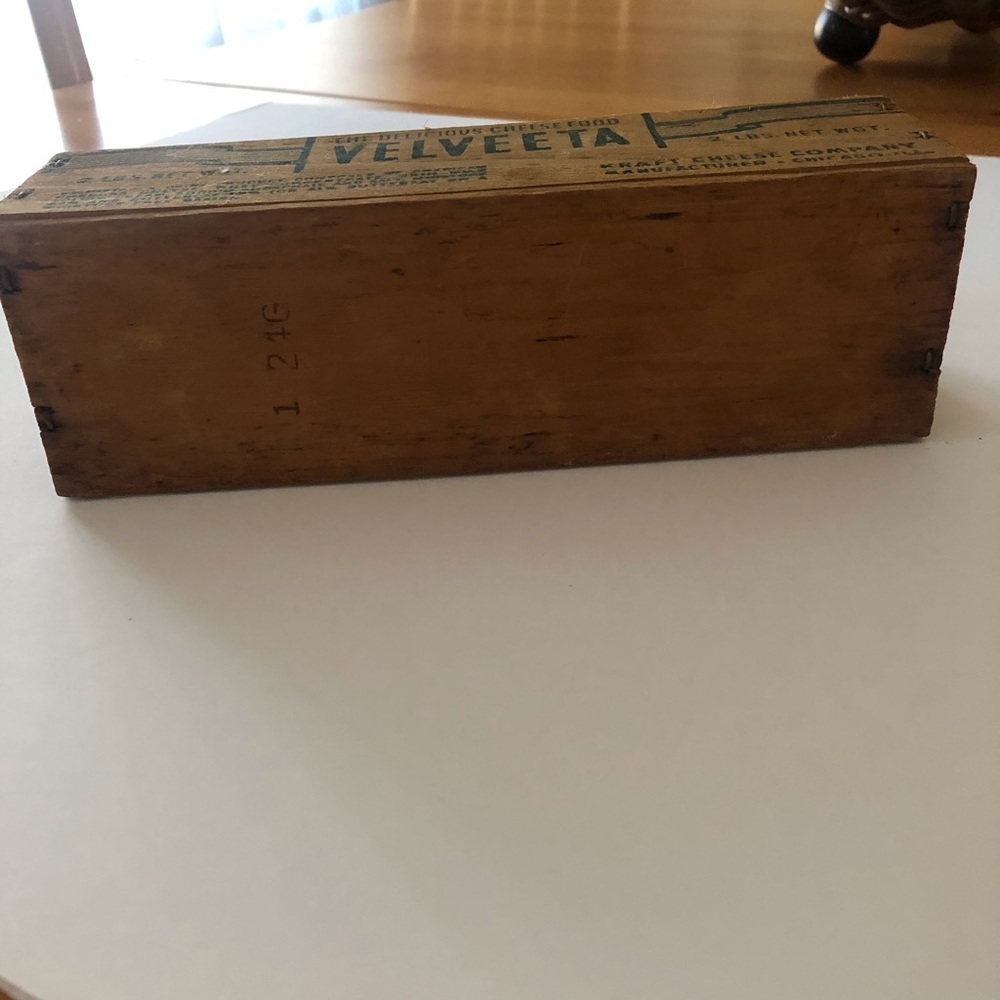 Vintage Velveeta Cheese box - Picture 4 of 6